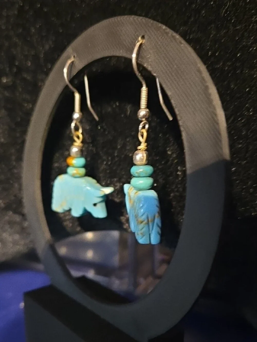Zuni Fetish Artisan charming turquoise